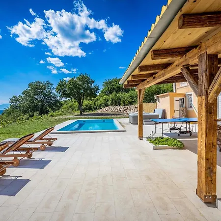 In Bribir With Jacuzzi Holiday home Bribir (Primorje-Gorski Kotar)