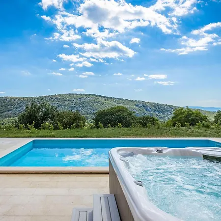 In Bribir With Jacuzzi Bribir (Primorje-Gorski Kotar)