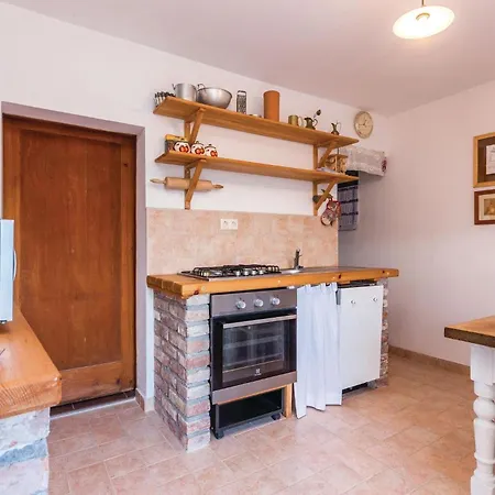 Holiday home In Bribir With Jacuzzi Bribir (Primorje-Gorski Kotar)